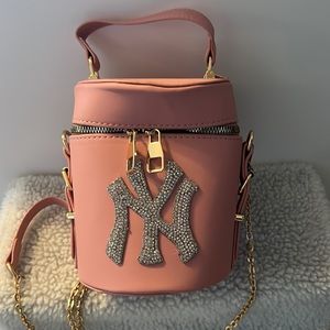 NY rhinestone Logo Gold Chain Bucket CrossBody Bag Color Pink PU Leather